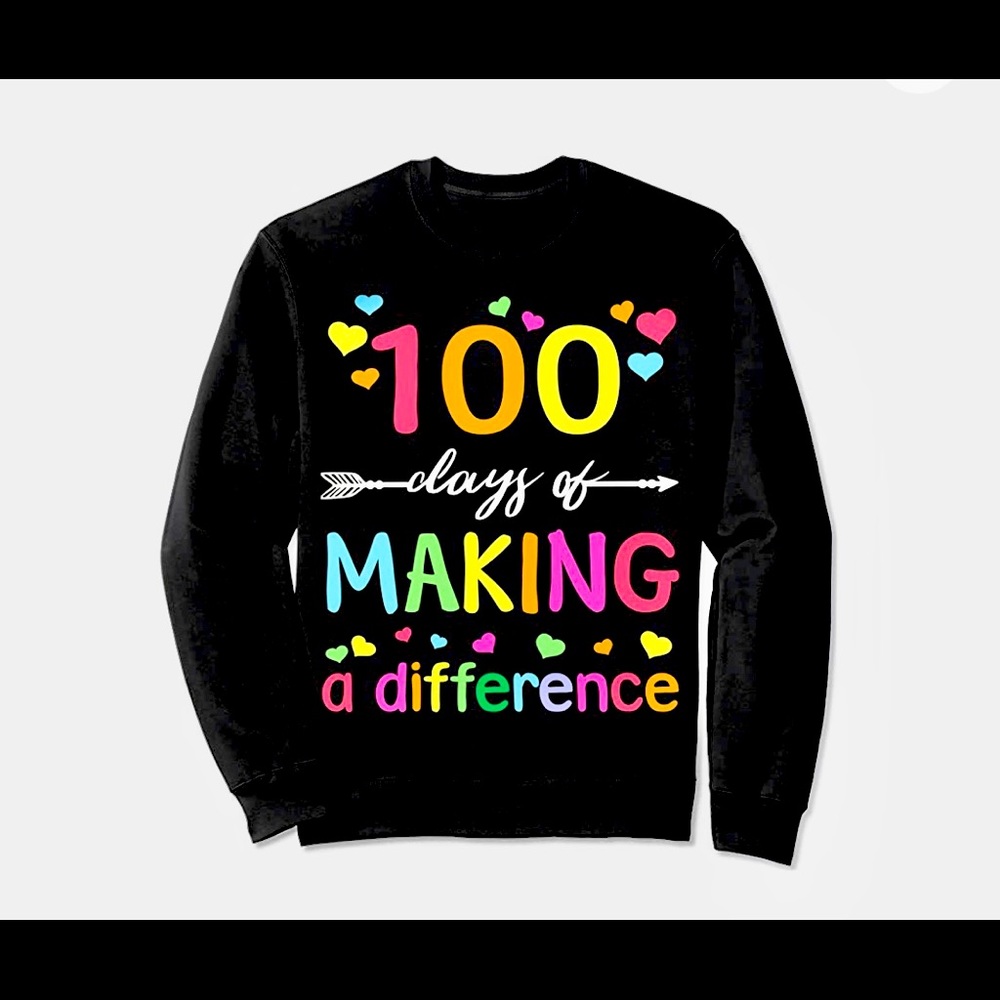 Teacher Sweatshirt 100 days of School. February only worn once !